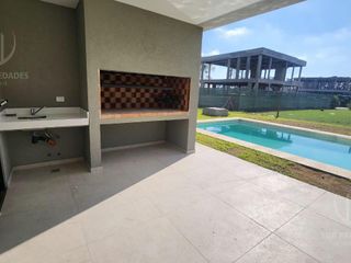 Foto 8 de Casa en  Canning Chico