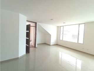 Foto 2 de Pusuqui, Departamento en Venta, 138m2, 3 Habitaciones