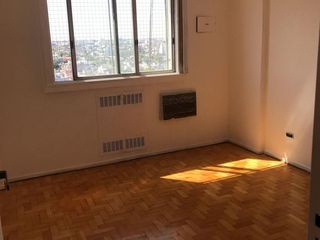 Foto 7 de Departamento de 3 ambientes con excelente luminosidad