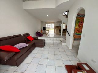 Foto 6 de VENTA LINDISIMA CASA CAMPESTRE EN CHINAUTA CUNDINAMARCA