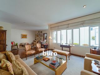 Foto 12 de LINDA CASA EN VENTA DIVIDIDA EN 2 SUPER DEPAS CERCA A HUACA PUCLLANA MIRAFLORES