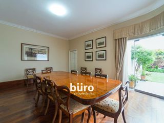 Foto 4 de LINDA CASA EN VENTA DIVIDIDA EN 2 SUPER DEPAS CERCA A HUACA PUCLLANA MIRAFLORES