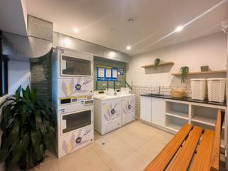 Foto 11 de 1 dorm moderno en Surquillo – Edificio con áreas top