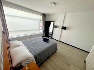 Foto 5 de Casa amoblada en  renta en Conjunto Monserrate - Pusuquí.