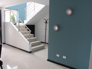 Foto 9 de Casa amoblada en  renta en Conjunto Monserrate - Pusuquí.