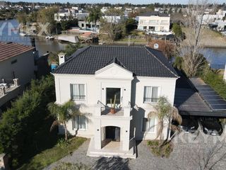 Foto 40 de Alquiler de casa con salida al Río y amarra propia