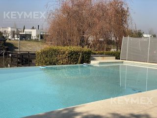Foto 34 de Alquiler de casa con salida al Río y amarra propia