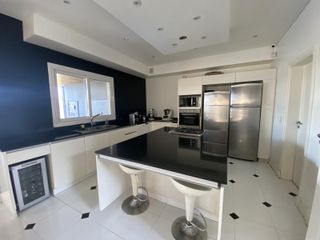 Foto 47 de Alquiler de casa con salida al Río y amarra propia