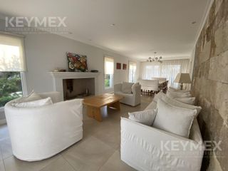 Foto 6 de Alquiler de casa con salida al Río y amarra propia