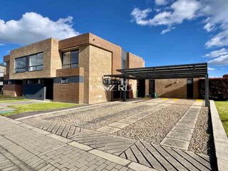 Foto 2 de En venta Casa Colibrí, esquinera, Entrelomas Bosque Residencial