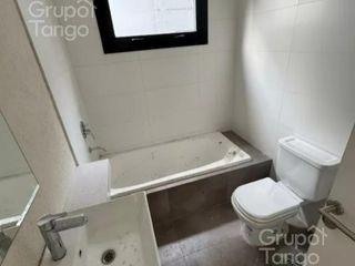 Foto 7 de Venta Departamento 2 Ambientes en Nuñez Con Cochera Cubierta
