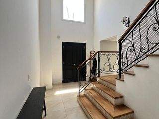 Foto 3 de Alquiler Anual Casa sin muebles al Rio  San Marco Villanueva
