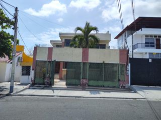 Foto 2 de Venta de Casa Unifamiliar en Manta