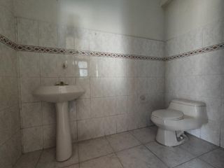 Foto 13 de Venta de Casa Unifamiliar en Manta