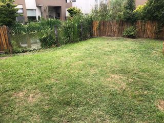 Foto 14 de NORDELTA. Lago del Sendero. 4 ambientes. PB con jardín. lago