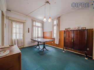 Foto 7 de Casa con 3 dormitorios en  Villa Devoto a mejorar lote 9,14 x 19