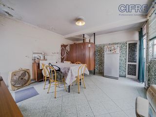 Foto 18 de Casa con 3 dormitorios en  Villa Devoto a mejorar lote 9,14 x 19