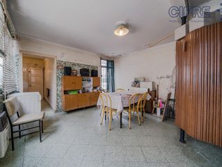 Foto 19 de Casa con 3 dormitorios en  Villa Devoto a mejorar lote 9,14 x 19