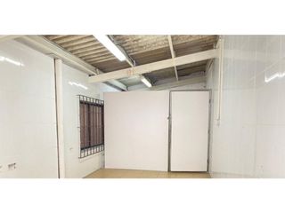 Foto 13 de La Carolina, Local Comercial en Renta, 320m2, 3 Ambientes