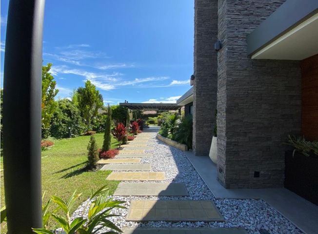 place photo 48