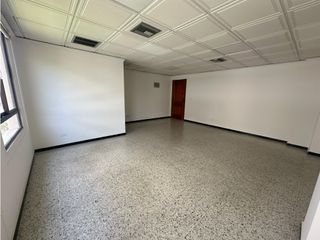 Foto 4 de Se arrienda oficina en el Edificio Bahía, Santa Marta