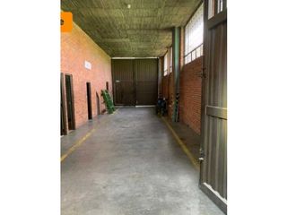 Foto 4 de BODEGA EN ARRIENDO SECTOR MONTEVIDEO,ZONA INDUSTRIAL