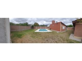 Foto 8 de SE VENDE CHALET EN STA MARIA DE PUNILLA