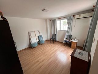 Foto 18 de Alquiler casa 4 dormitorios en 5ta sección