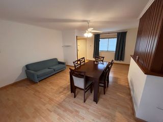Foto 2 de Alquiler casa 4 dormitorios en 5ta sección