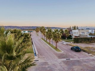 Foto 9 de VENTA DE LOTE EN BARRIO PRIVADO CARRASCAL DE MAIPÚ