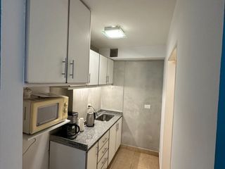 Foto 4 de Alquiler Monoambiente Profesional con Cochera