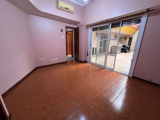 Foto 20 de Venta casa categoría parque chacabuco reciclada