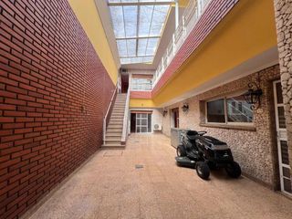 Foto 23 de Venta casa categoría parque chacabuco reciclada