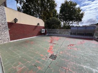 Foto 35 de Venta casa categoría parque chacabuco reciclada