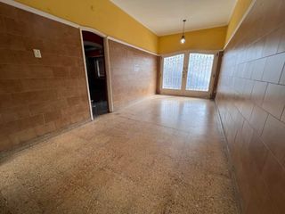 Foto 4 de Venta casa categoría parque chacabuco reciclada