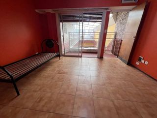 Foto 25 de Venta casa categoría parque chacabuco reciclada