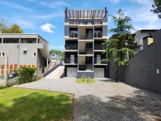 Foto 4 de Local comercial venta ostende centro pinamar