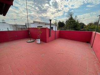 Foto 57 de CASA 5 AMB. C/PARQUE Y PILETA LOMAS  APTO CREDITO