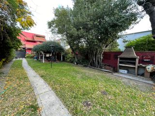 Foto 4 de CASA 5 AMB. C/PARQUE Y PILETA LOMAS  APTO CREDITO
