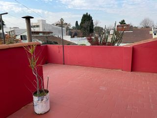 Foto 56 de CASA 5 AMB. C/PARQUE Y PILETA LOMAS  APTO CREDITO