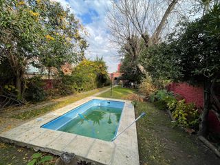 Foto 72 de CASA 5 AMB. C/PARQUE Y PILETA LOMAS  APTO CREDITO
