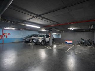 Foto 4 de OPORTUNIDAD. EXCELENTE COCHERA