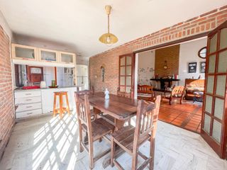 Foto 13 de VENTA CASA 5 AMB. R. ROJAS PARQUE PILETA QUINCHO
