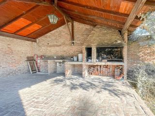 Foto 57 de VENTA CASA 5 AMB. R. ROJAS PARQUE PILETA QUINCHO