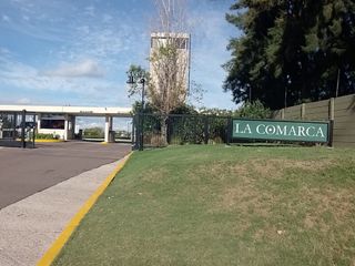 Foto 32 de VENTA CASA A LA LAGUNA 6 AMB.  BARRIO LA COMARCA