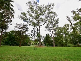 Foto 49 de Casa quinta en venta en La Plata 3 dormitorios