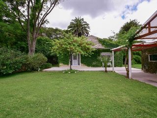 Foto 36 de Casa quinta en venta en La Plata 3 dormitorios