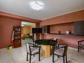 Foto 30 de Casa quinta en venta en La Plata 3 dormitorios