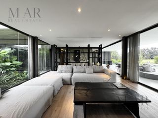 Foto 2 de Casa en Alquiler con muebles en El Golf, Nordelta