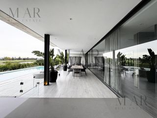 Foto 4 de Casa en Alquiler con muebles en El Golf, Nordelta